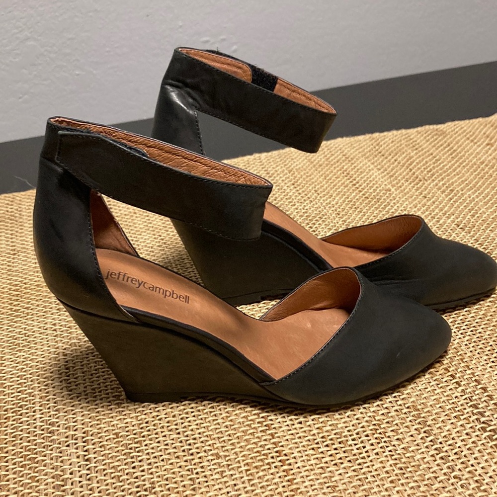 Jeffery Campbell Brand New never worn Black Wedge size 8.